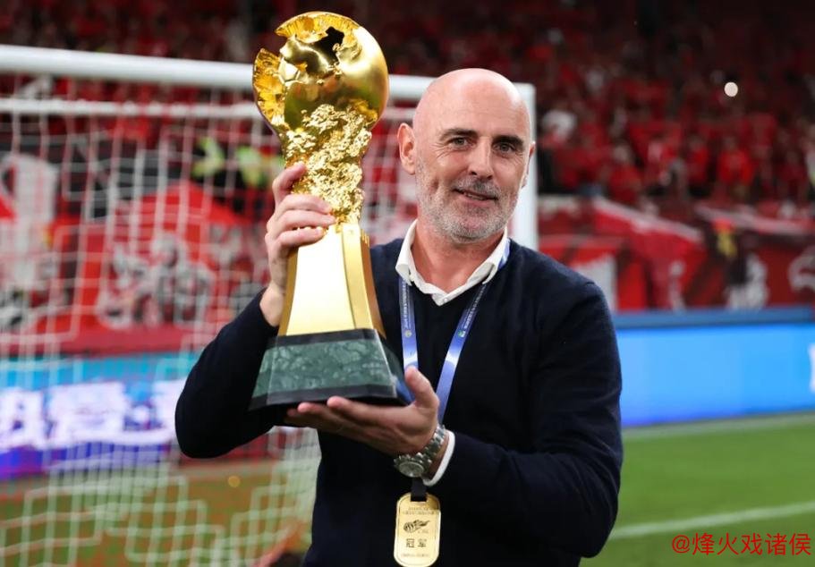 海港足协杯卫冕梦碎 穆斯卡特难掩遗憾 海港足协杯卫冕梦碎 穆斯卡特难掩遗憾