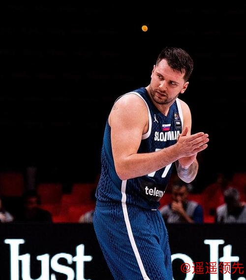 你想不想赢？东契奇最后一球超大空位不投！雷迪克急了，詹皇暴怒