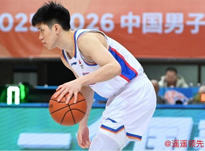 江苏双杀终结天津4连胜：庞峥麟12分林庭谦18分 詹姆斯16+10