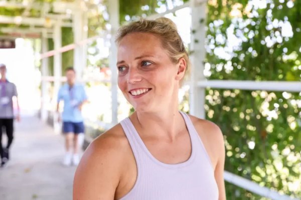 开云体育入口 广网球员走进南沙明珠农业公园 打卡都市农业实验园